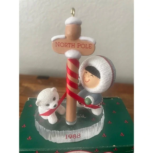Hallmark Ornament 1988 FROSTY Friends ESKIMO and POLAR - Picture 10 of 10